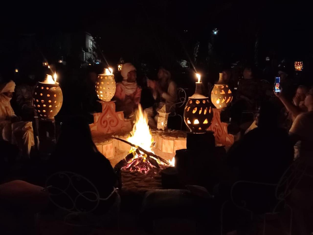 Desert Bivouac Mhamid M'Hamid Ngoại thất bức ảnh