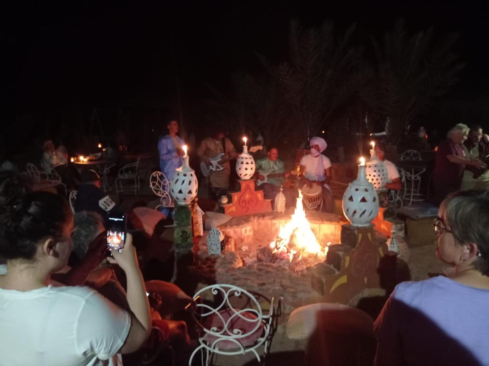 Desert Bivouac Mhamid M'Hamid Ngoại thất bức ảnh