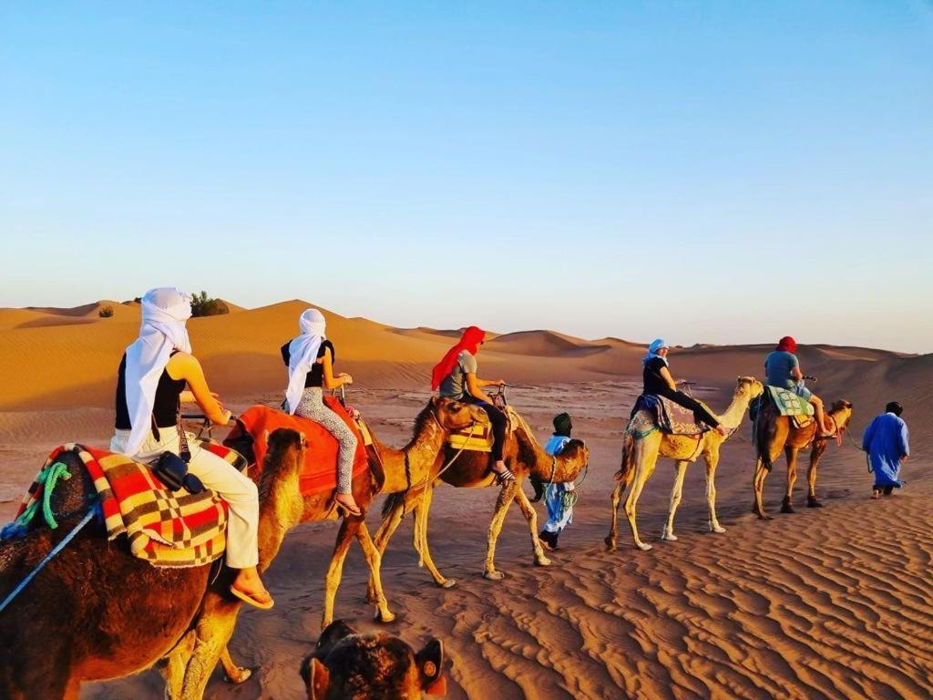 Desert Bivouac Mhamid M'Hamid Ngoại thất bức ảnh